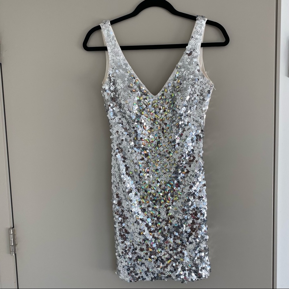 Dave & Johnny sequin mini dress